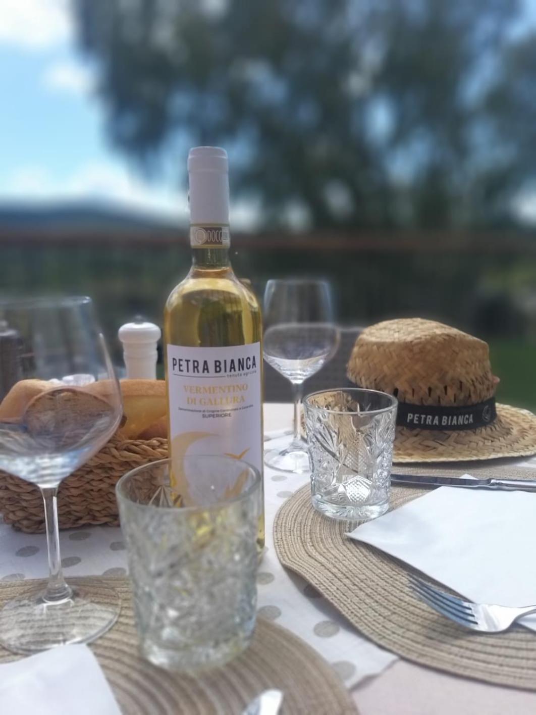 Tenuta Petra Bianca Палау Экстерьер фото