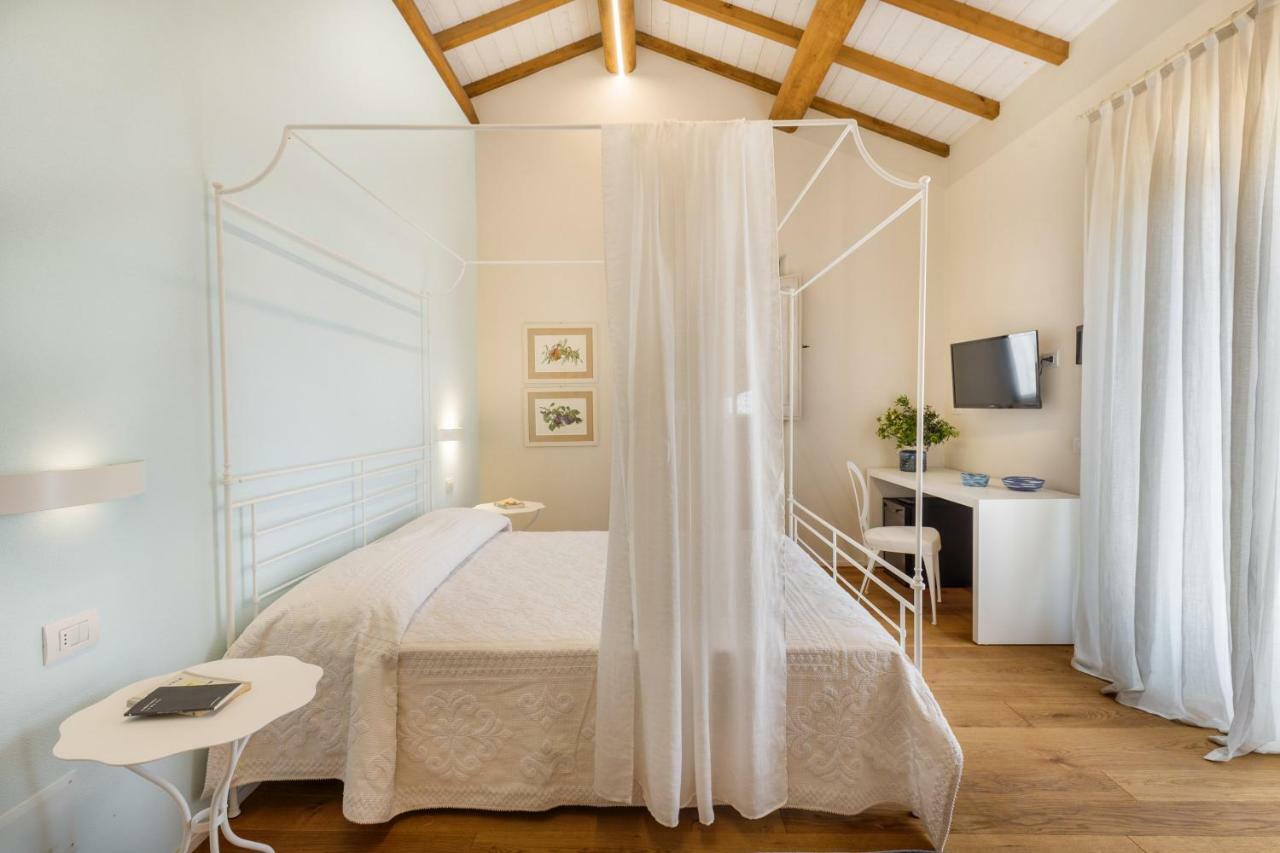 Tenuta Petra Bianca Палау Экстерьер фото