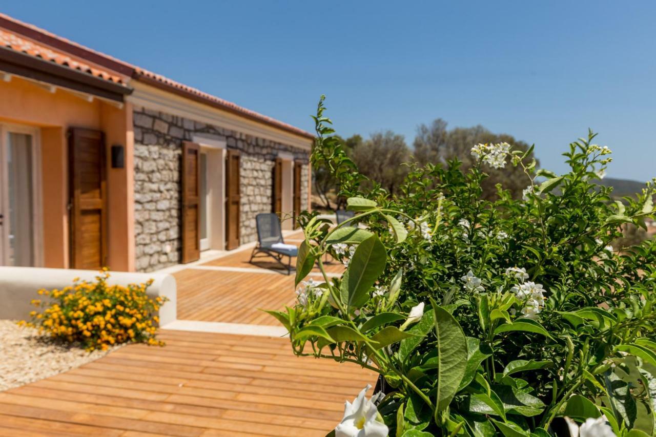Tenuta Petra Bianca Палау Экстерьер фото